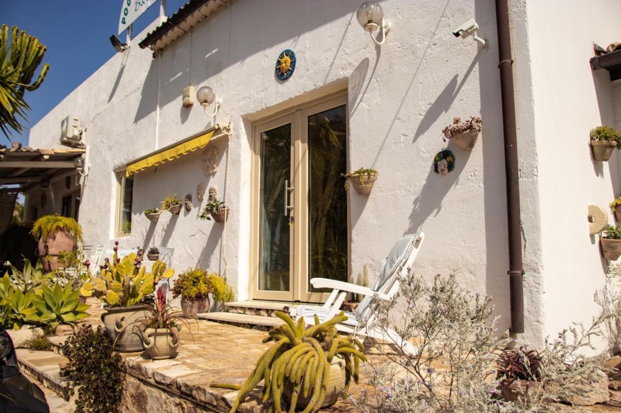Bed and Breakfast Poggio Bellavista Sampieri Exterior foto